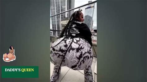 baddie twerking